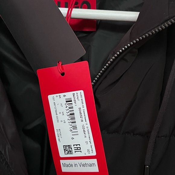 NWT HUGO
Balin Slim-Fit Hooded Puffer Jacket - Picture 4 of 7